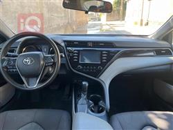 تۆیۆتا کامری